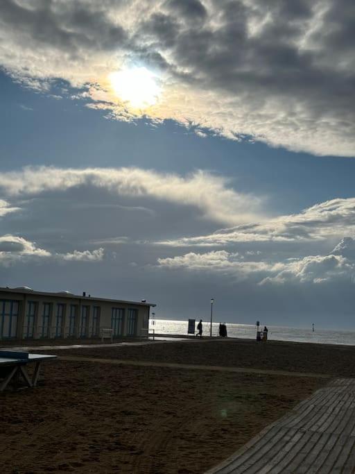 Cosy Appart - Plage A 2Min - Casino A 1Min Trouville-sur-Mer Zewnętrze zdjęcie