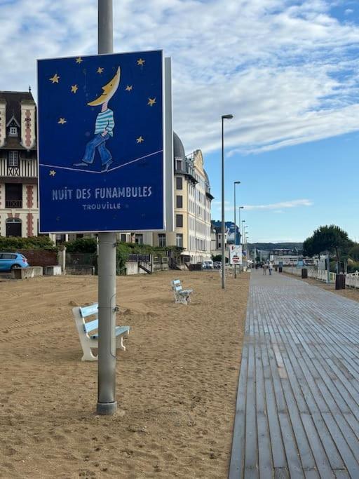 Cosy Appart - Plage A 2Min - Casino A 1Min Trouville-sur-Mer Zewnętrze zdjęcie